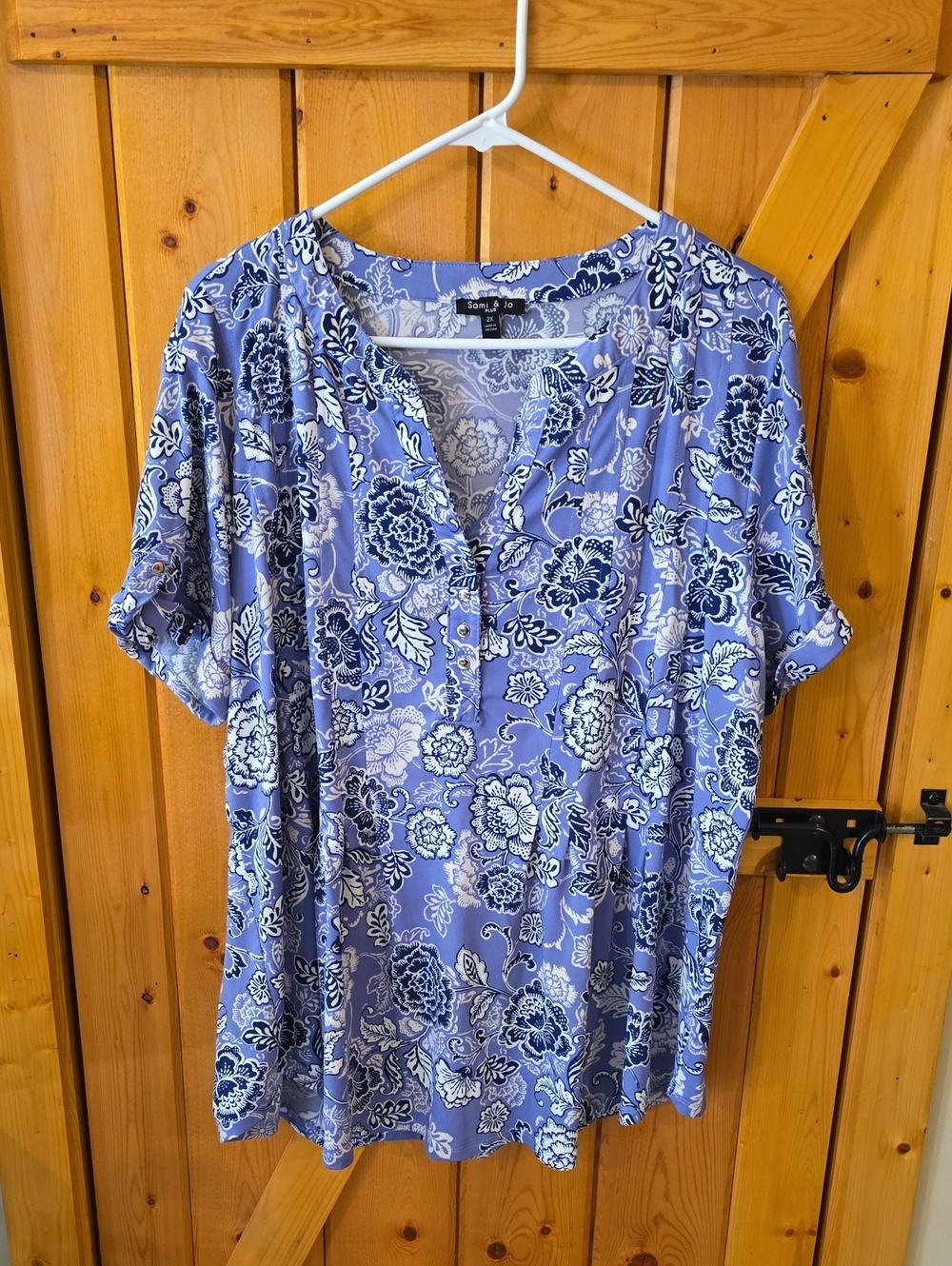 Sami & Jo Lavender Floral Henley Tunic